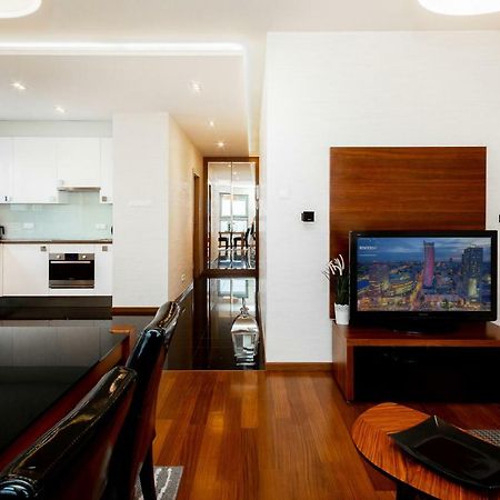 Warsaw Promenada Family Apartment By Noclegi Renters Exteriör bild