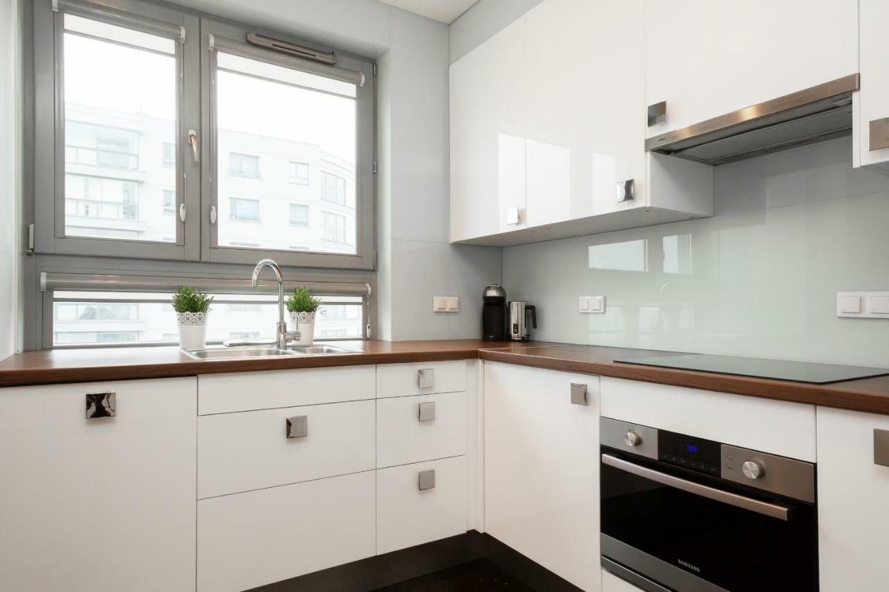 Warsaw Promenada Family Apartment By Noclegi Renters Exteriör bild