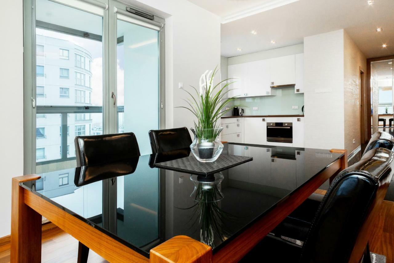 Warsaw Promenada Family Apartment By Noclegi Renters Exteriör bild